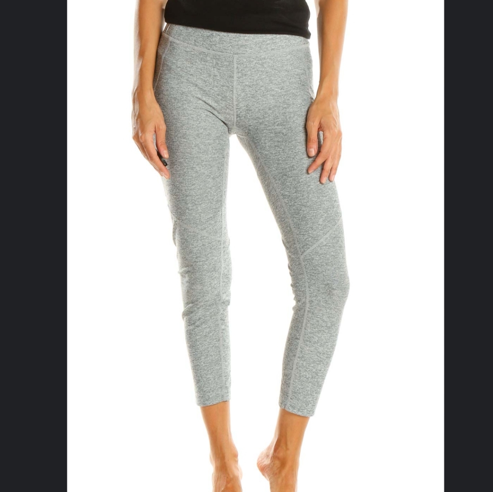 Outdoor Voices gray and white marled striped 7/8ths compression tights